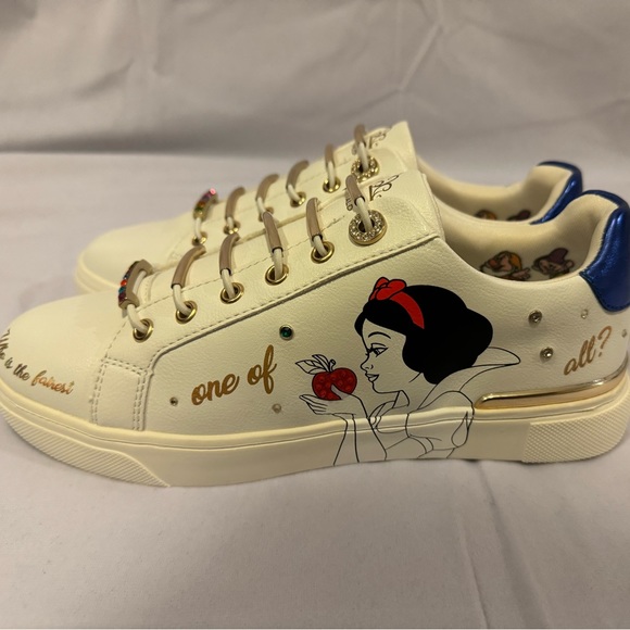 Aldo Shoes - Disney x ALDO Snow White SnowSneaker